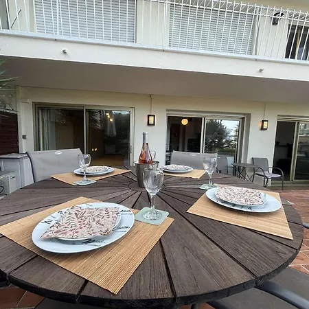 Apartment T2 Avec Terrasse, Climatise, Centre-ville Antibes, Proche Et Commerces - Fr-1-252-177 *